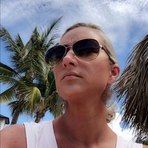 Meet your Posher, Bethany